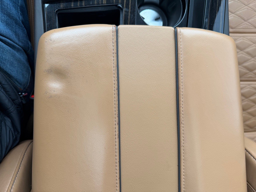 2021 Cadillac Escalade Image 34