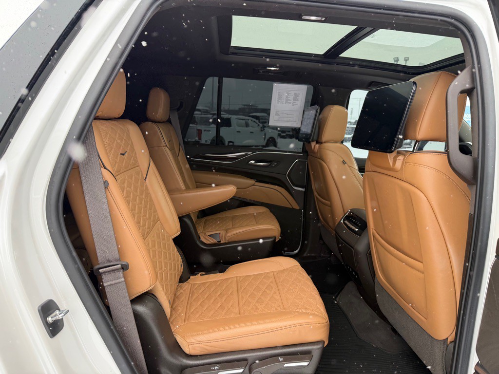 2021 Cadillac Escalade Image 55