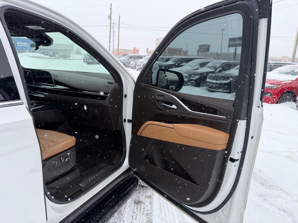 2021 Cadillac Escalade Image 63