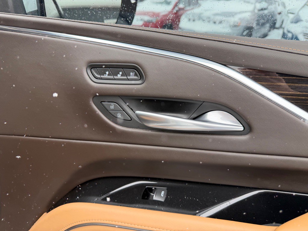 2021 Cadillac Escalade Image 64