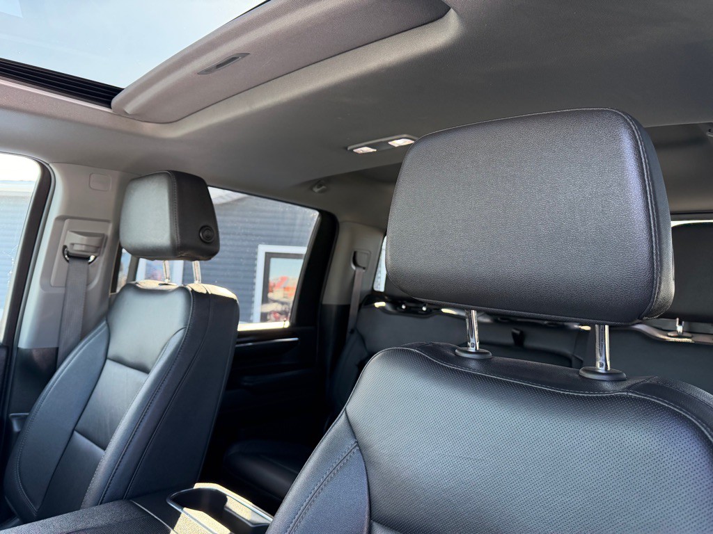 2024 GMC Sierra Image 16