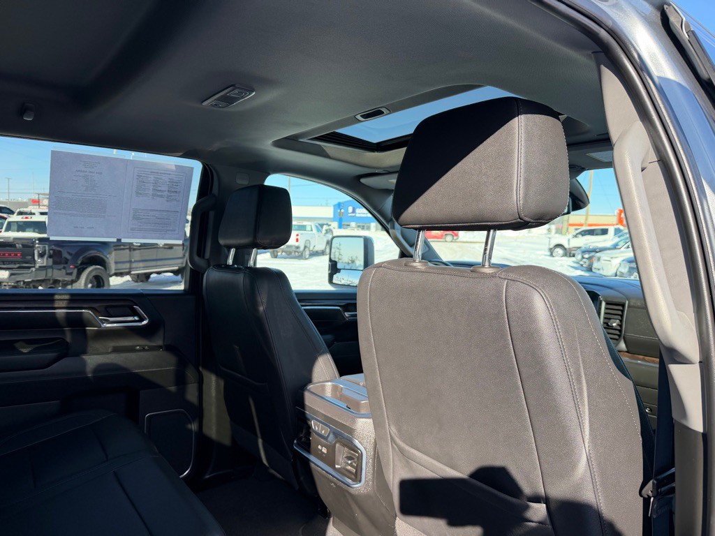 2024 GMC Sierra Image 59