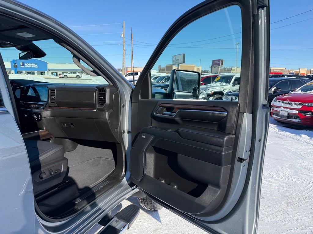 2024 GMC Sierra Image 61