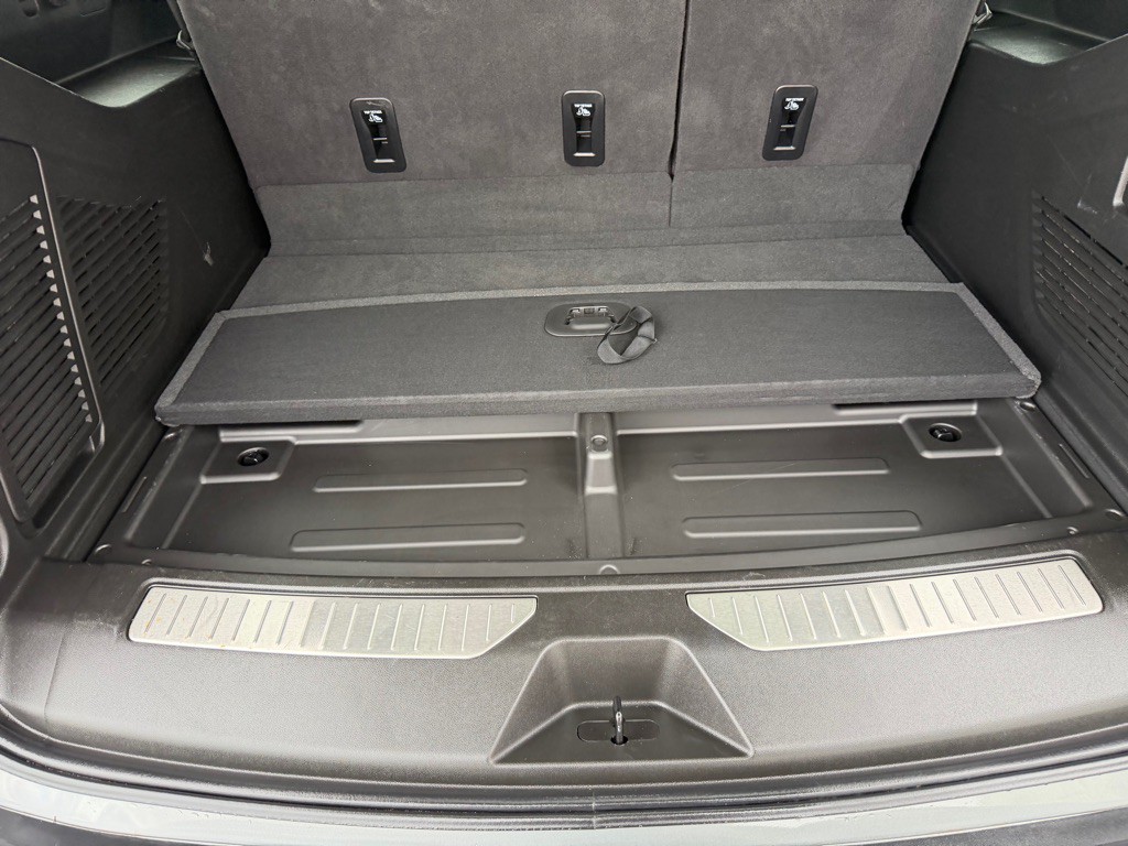 2025 Chevrolet Suburban Image 47