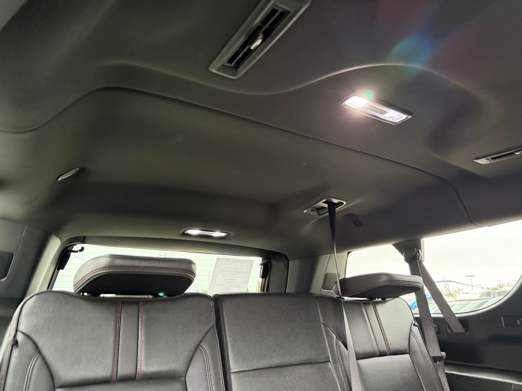 2025 Chevrolet Suburban Image 54