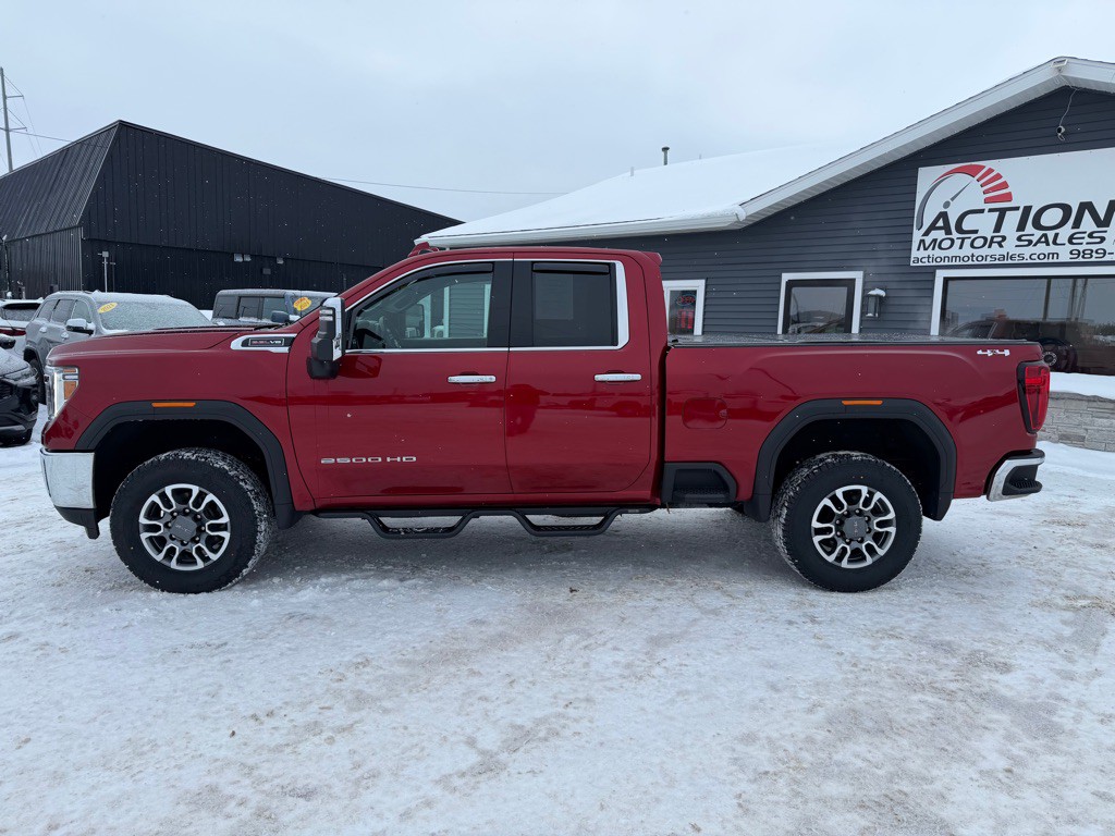 2022 GMC Sierra Image 2