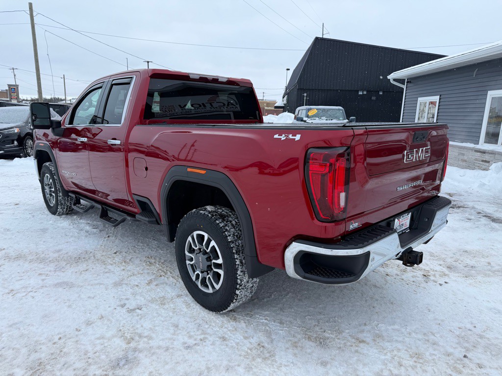 2022 GMC Sierra Image 3