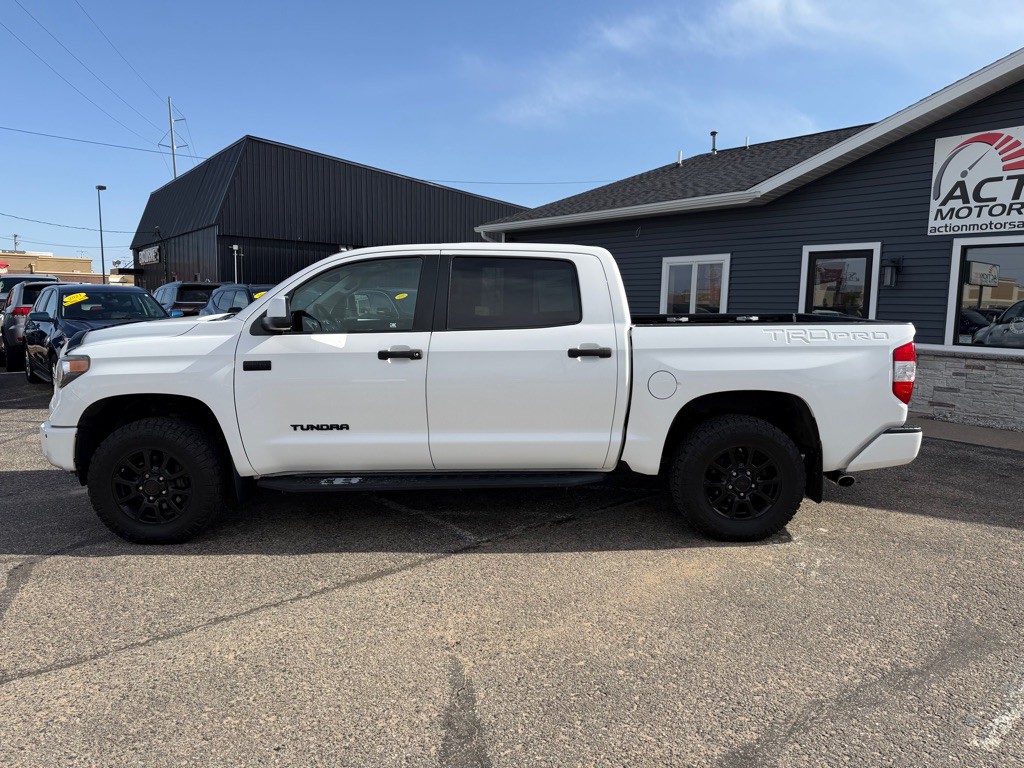 2017 Toyota Tundra Image 2