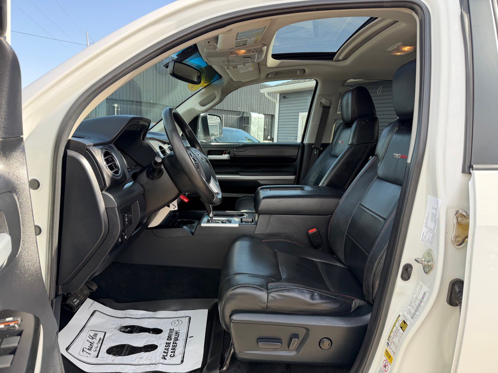 2017 Toyota Tundra Image 14