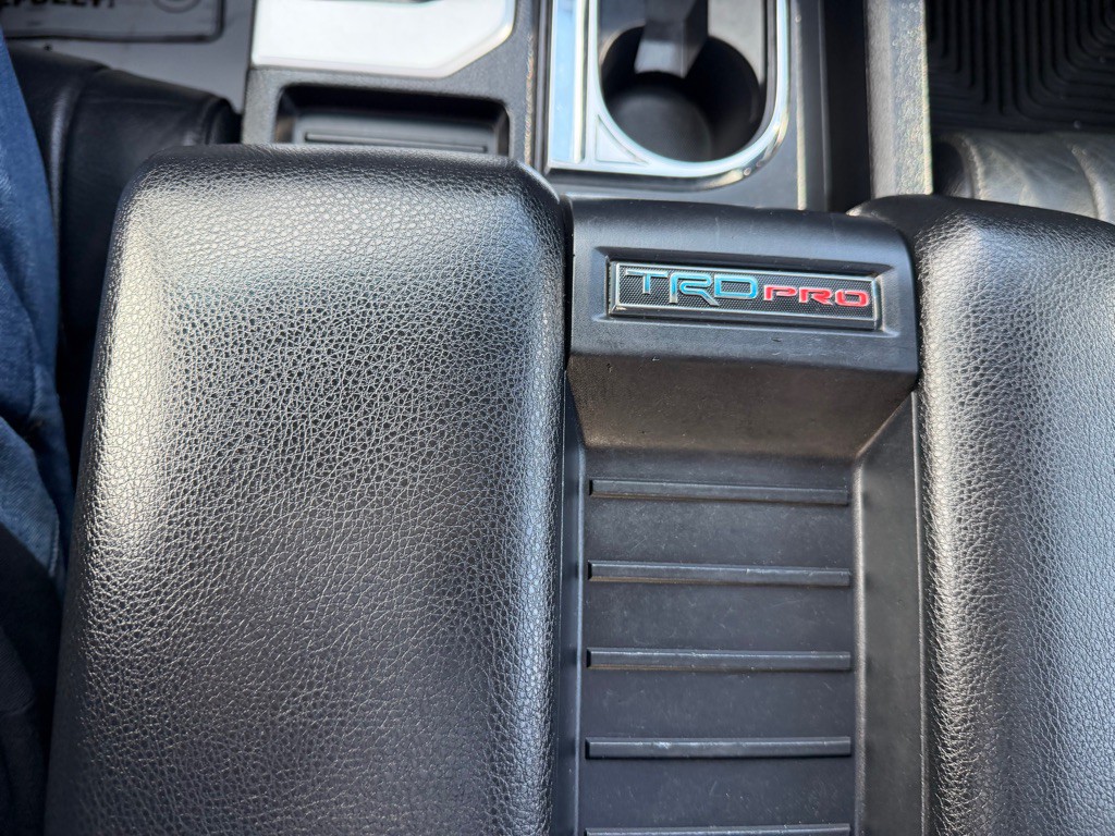 2017 Toyota Tundra Image 30