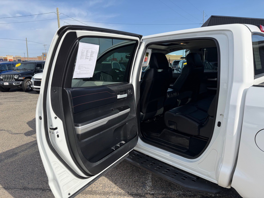 2017 Toyota Tundra Image 34