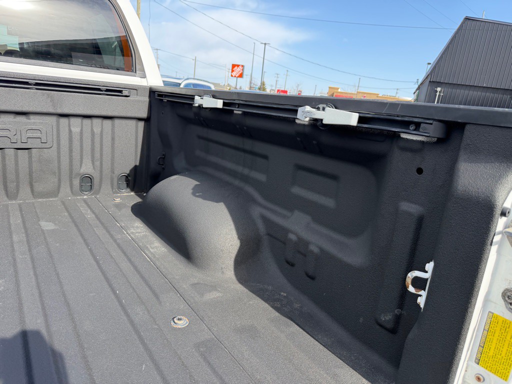 2017 Toyota Tundra Image 44