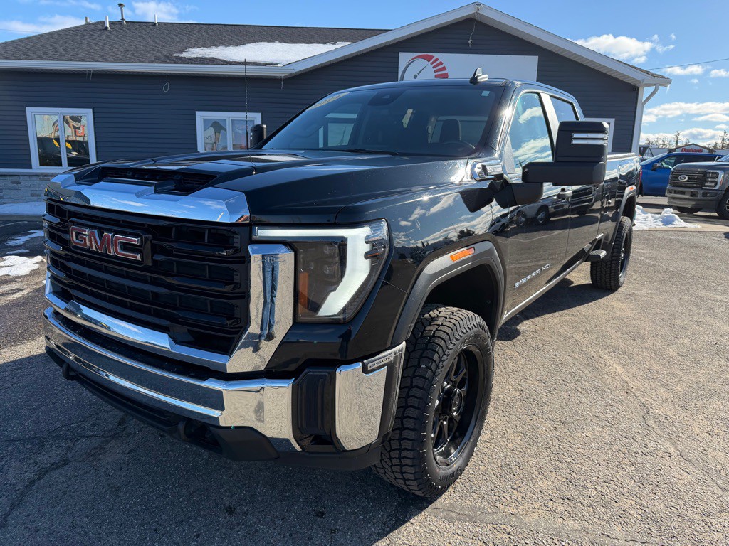 2024 GMC Sierra Image 9