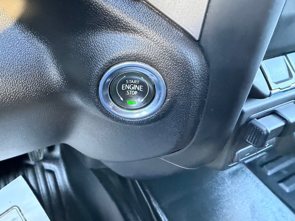 2024 GMC Sierra Image 30