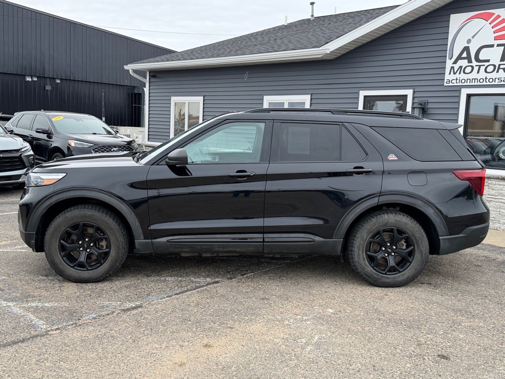 2022 Ford Explorer Image 2