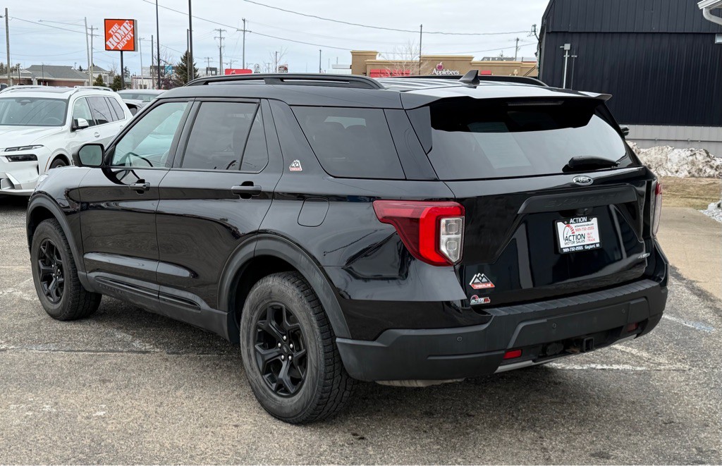 2022 Ford Explorer Image 3