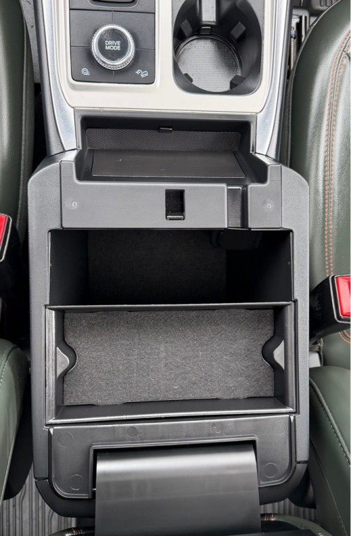 2022 Ford Explorer Image 30