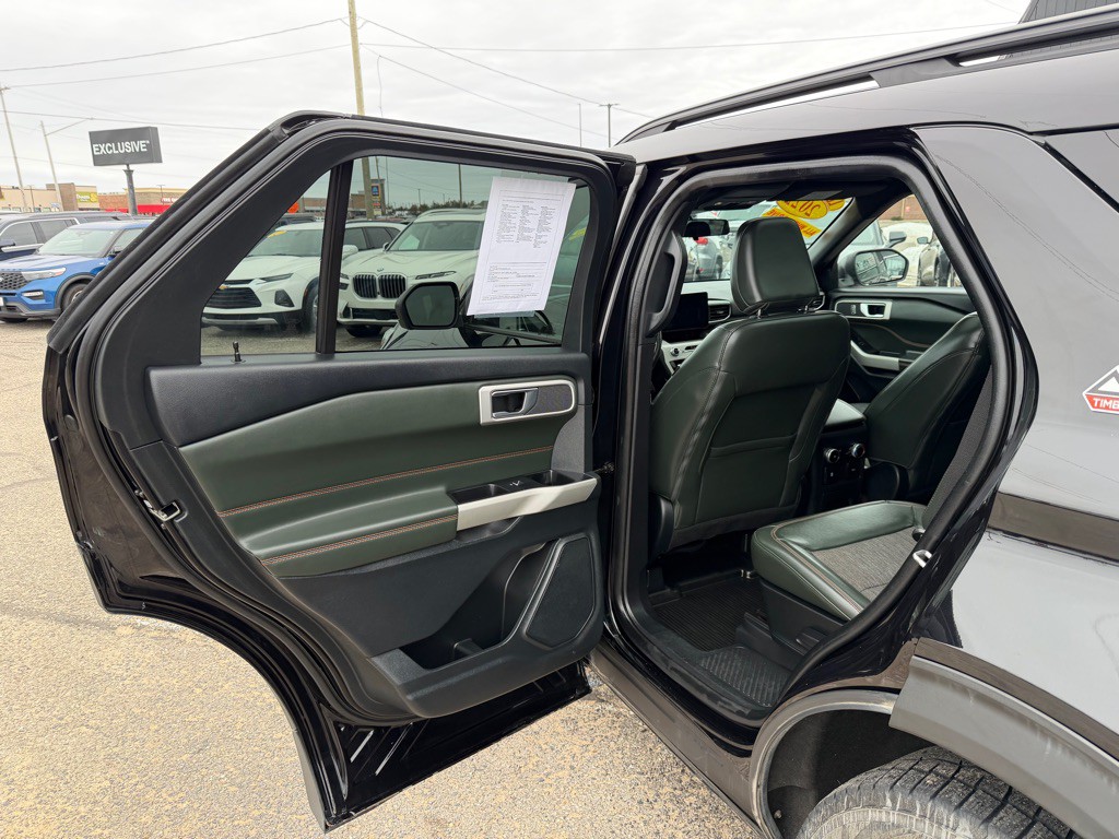 2022 Ford Explorer Image 34