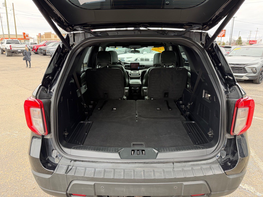 2022 Ford Explorer Image 48