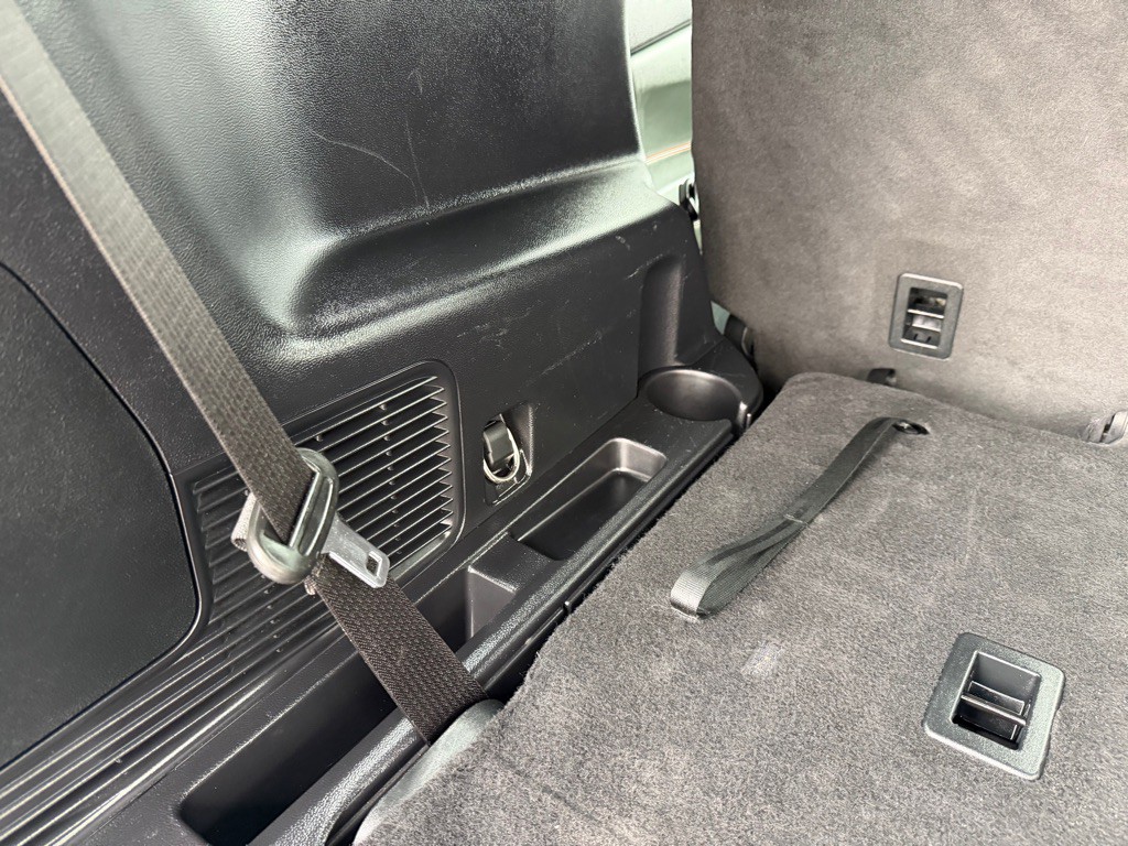 2022 Ford Explorer Image 50