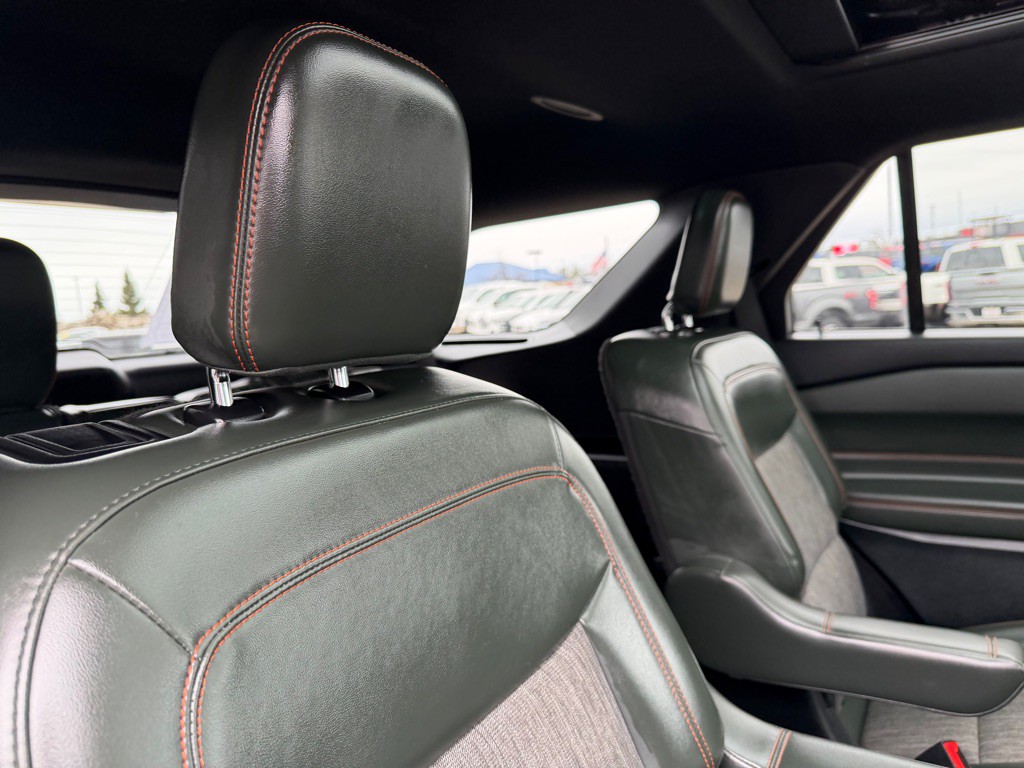 2022 Ford Explorer Image 58