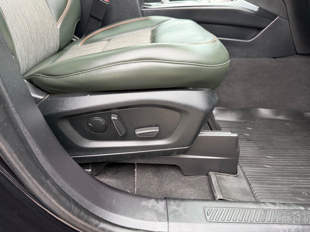 2022 Ford Explorer Image 62