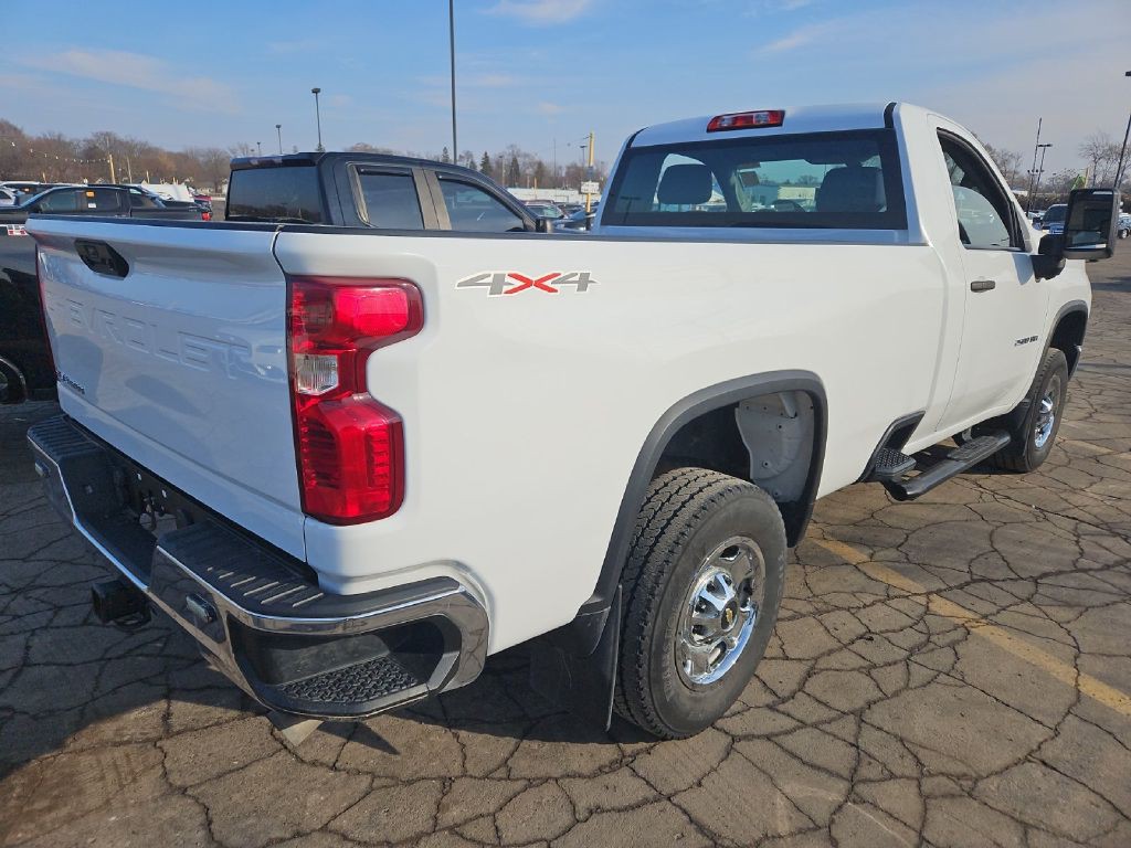 2022 Chevrolet Silverado 1500 Image 3