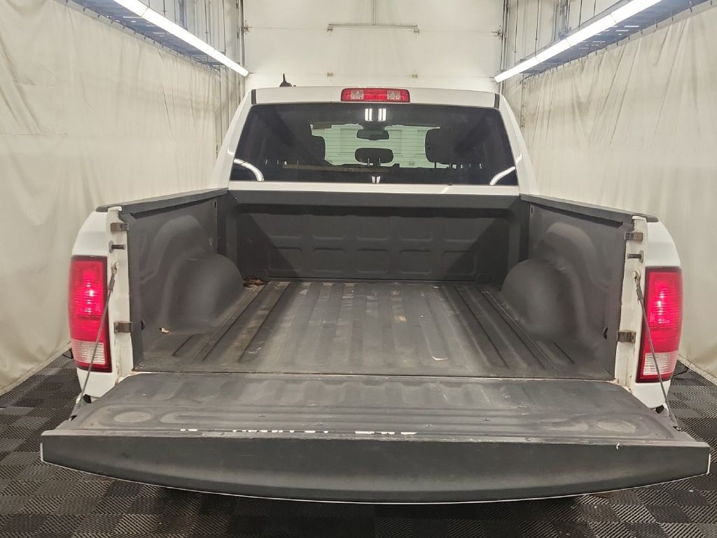 2022 RAM 1500 Image 6