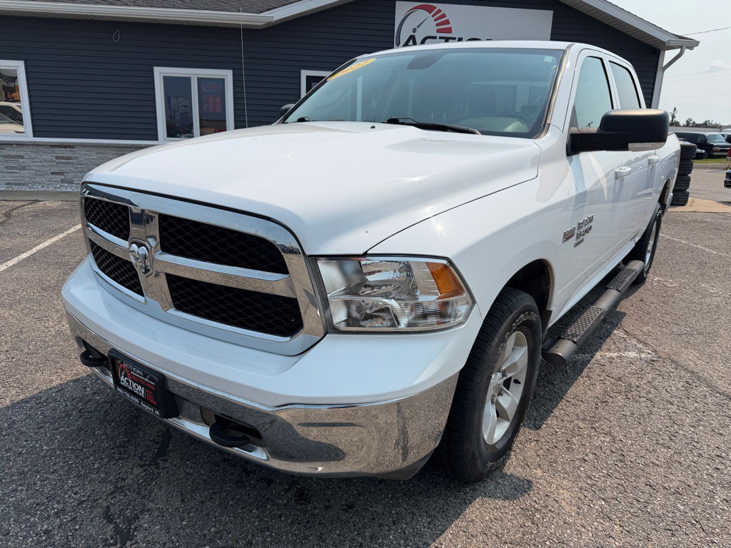 2022 RAM 1500 Image 9