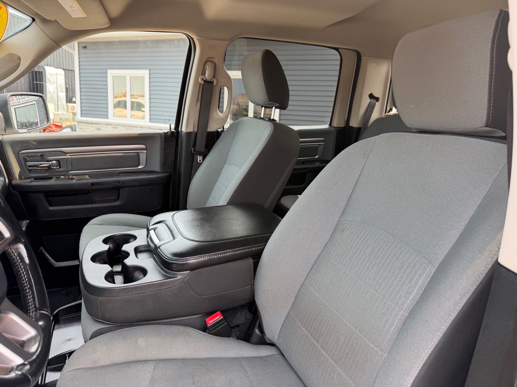 2022 RAM 1500 Image 15