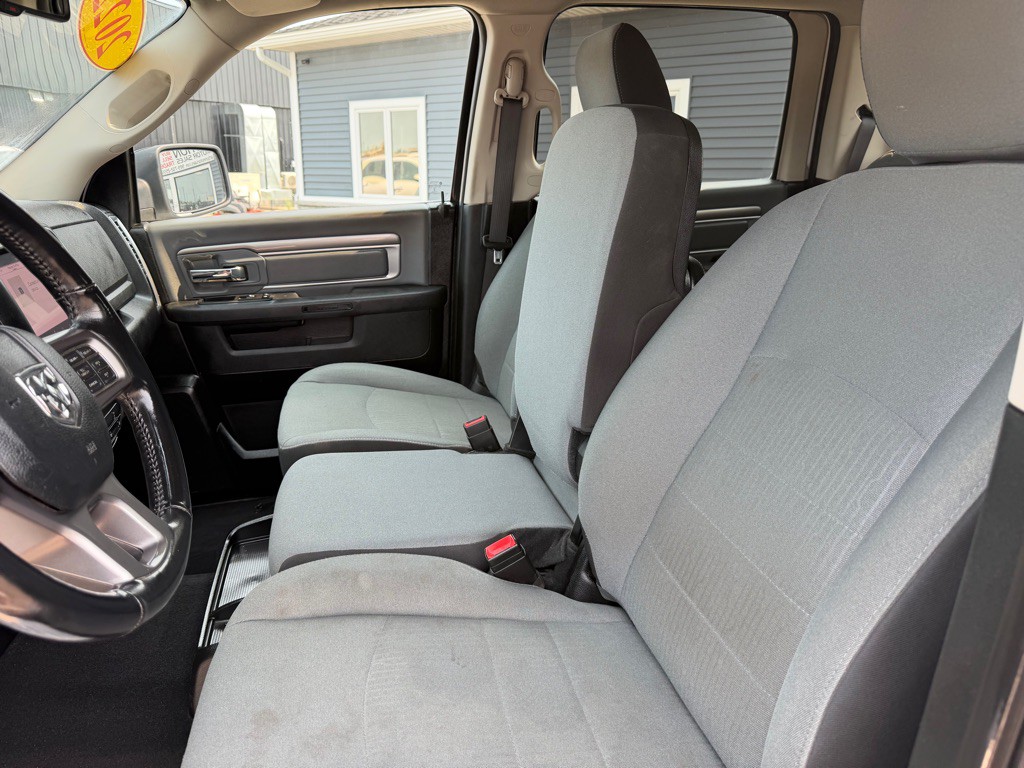 2022 RAM 1500 Image 16