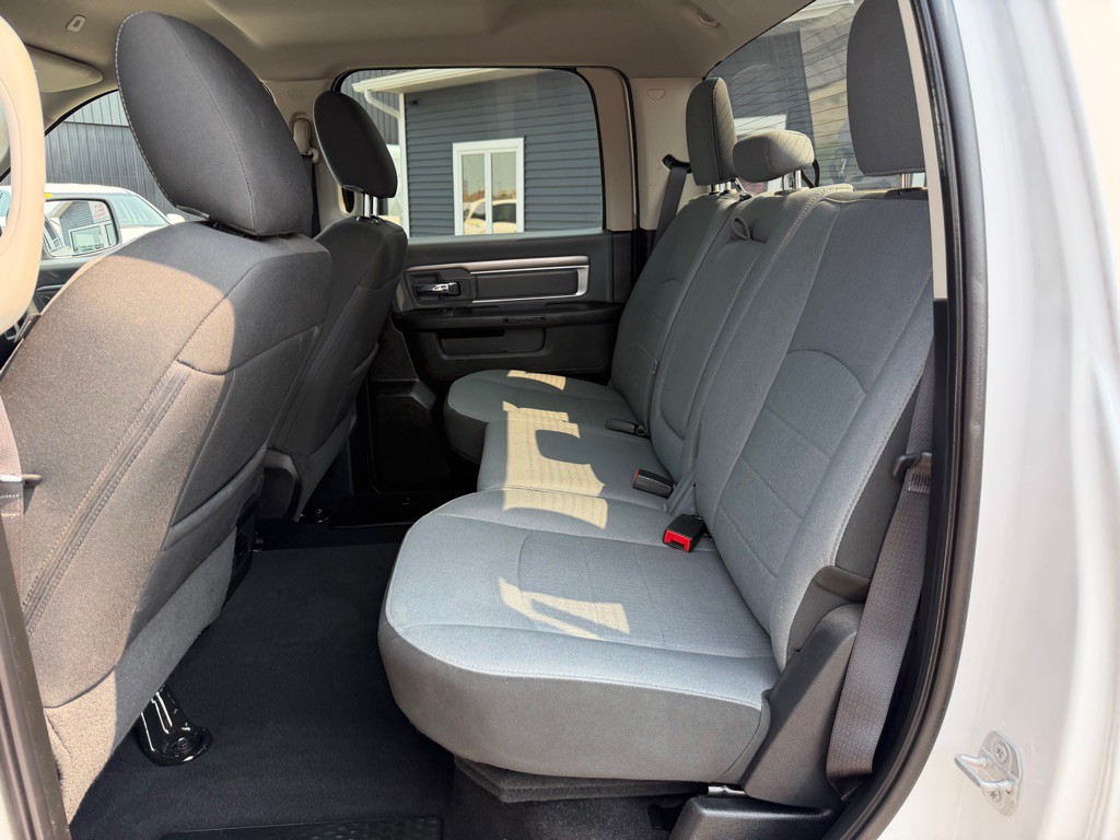 2022 RAM 1500 Image 35
