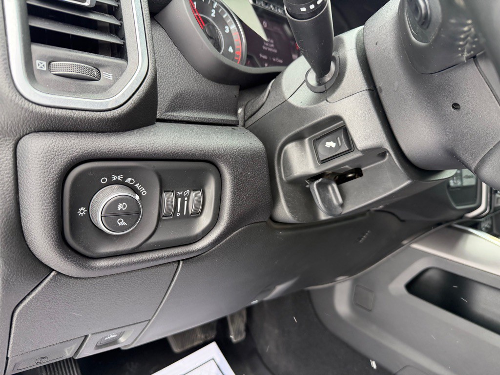 2021 RAM 2500 Image 20