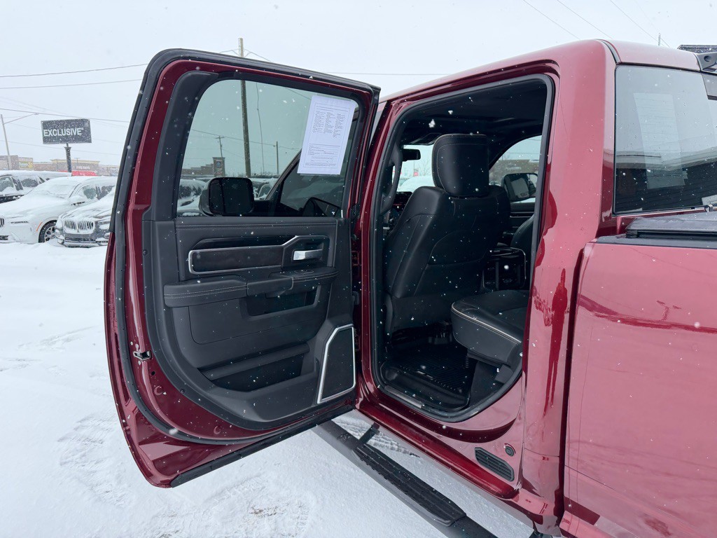 2021 RAM 2500 Image 38