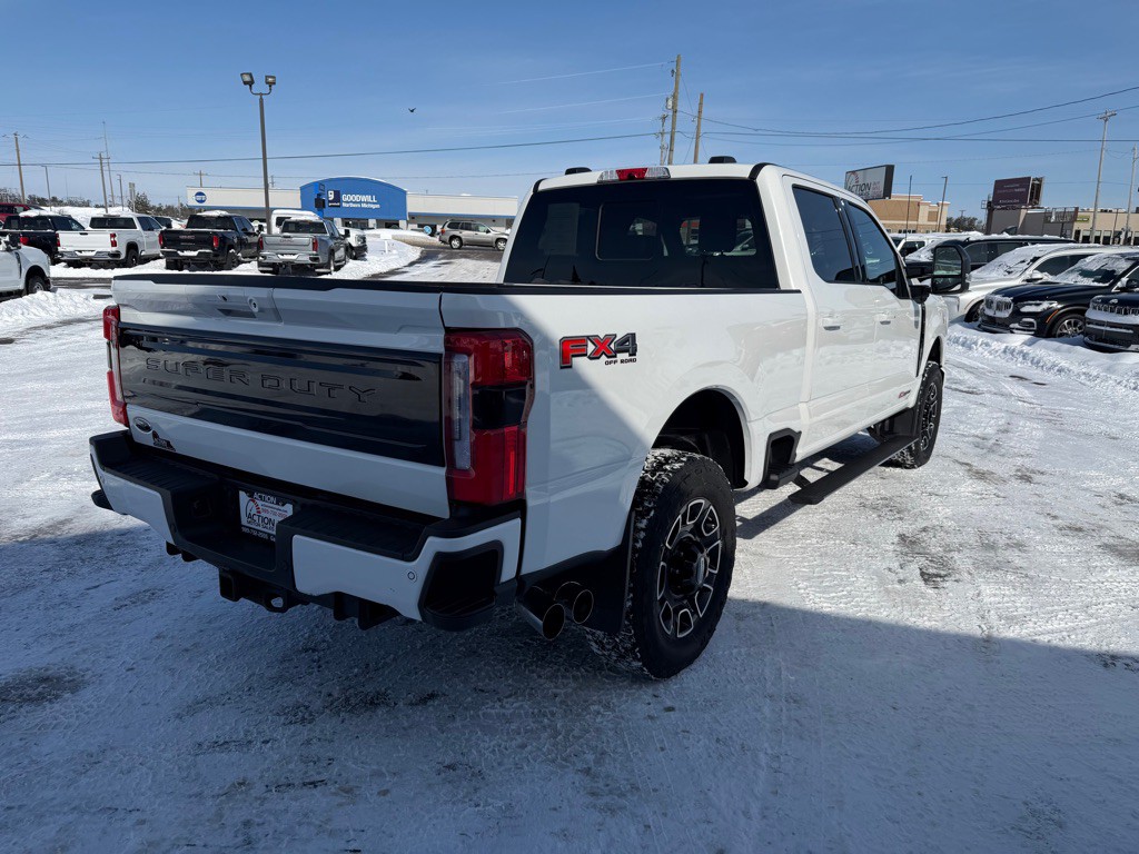 2025 Ford F-350 Image 5