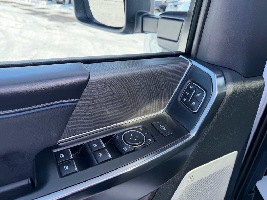 2025 Ford F-350 Image 12