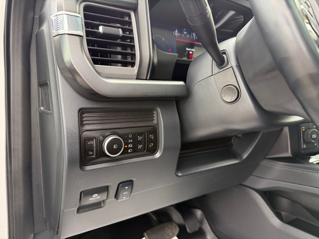 2025 Ford F-350 Image 19
