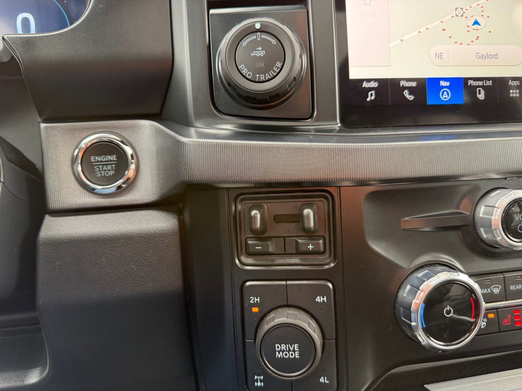 2025 Ford F-350 Image 32