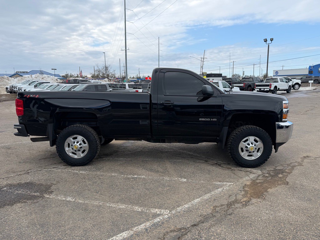 2018 Chevrolet Silverado 1500 Image 6