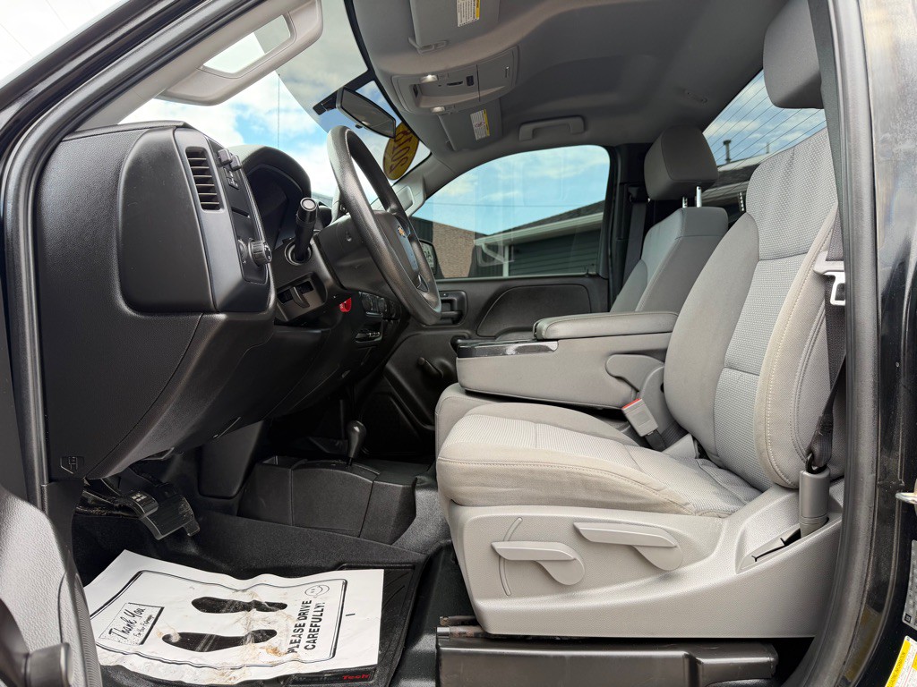 2018 Chevrolet Silverado 1500 Image 12