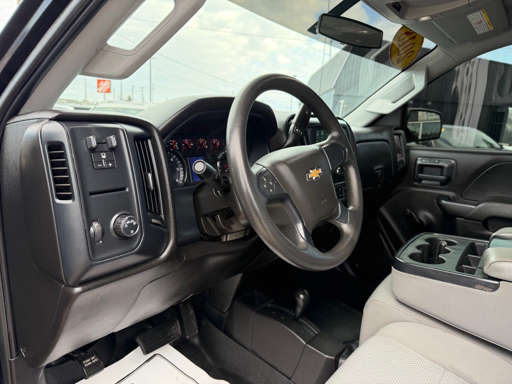 2018 Chevrolet Silverado 1500 Image 16