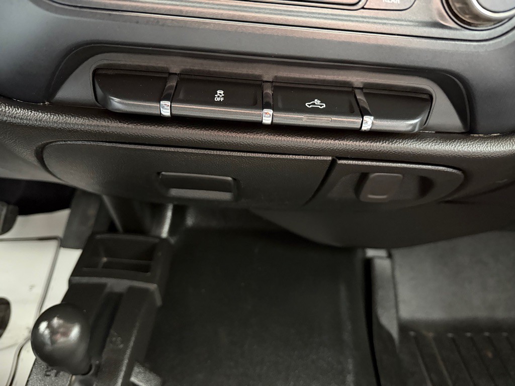 2018 Chevrolet Silverado 1500 Image 27
