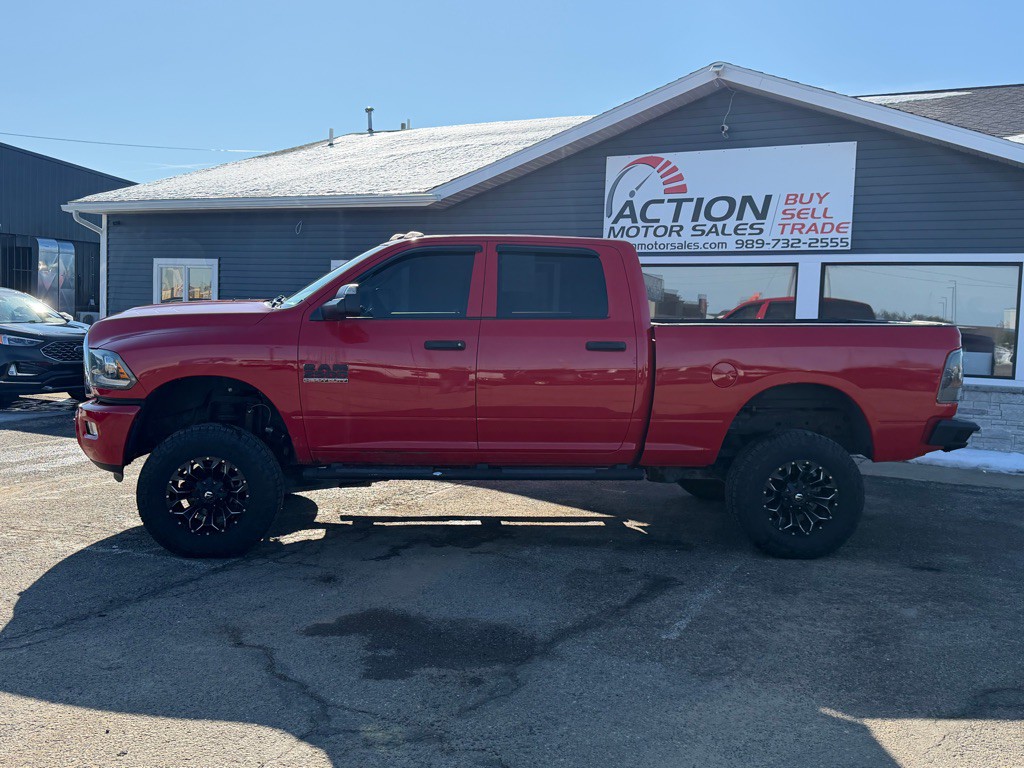 2016 RAM 2500 Image 2