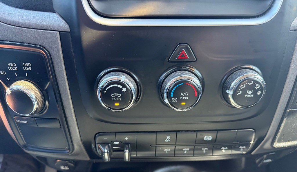 2016 RAM 2500 Image 22