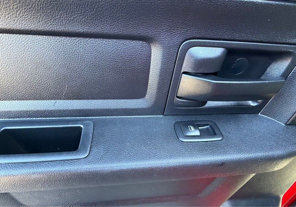 2016 RAM 2500 Image 30