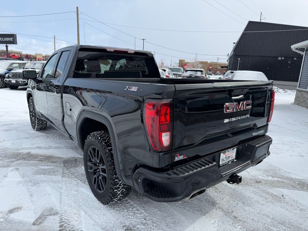 2022 GMC Sierra Image 3