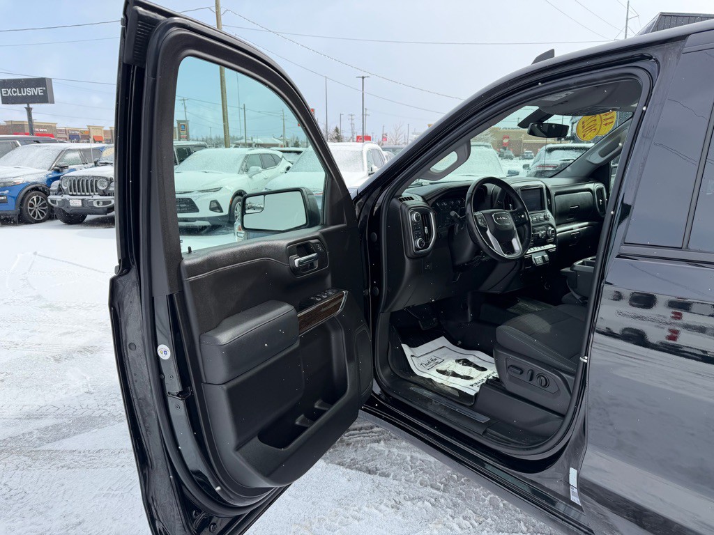 2022 GMC Sierra Image 12