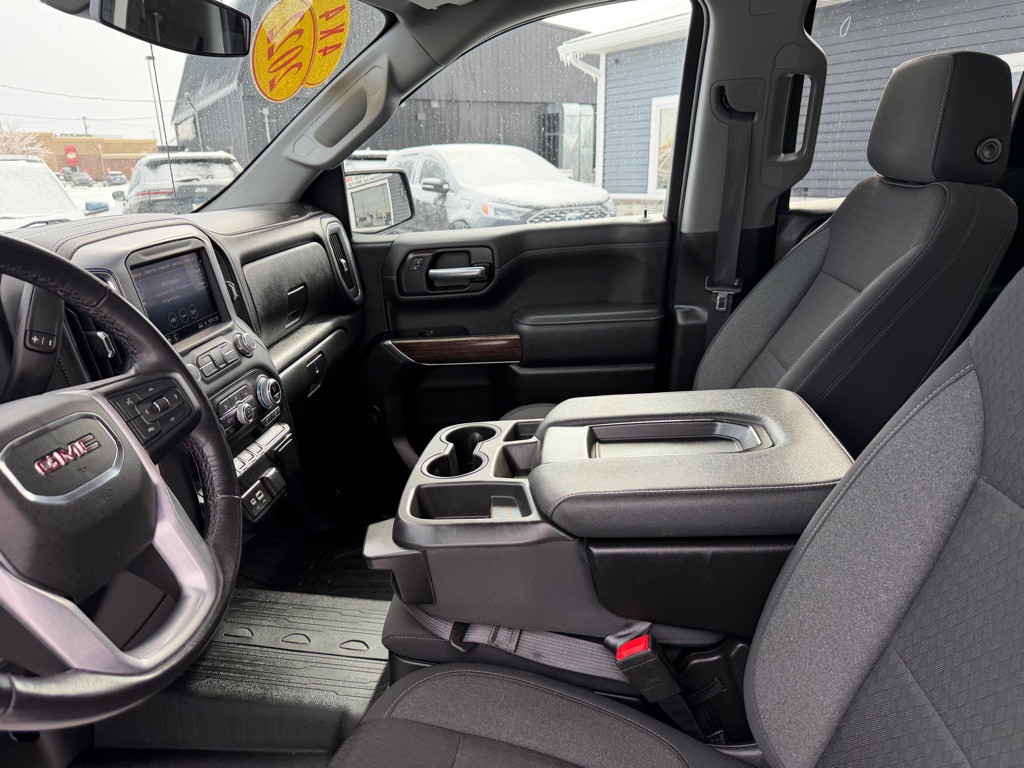 2022 GMC Sierra Image 17