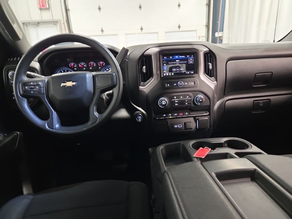 2023 Chevrolet Silverado 1500 Image 5