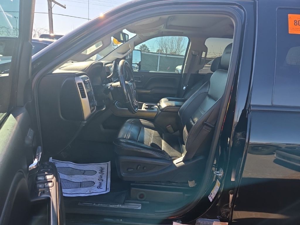 2018 GMC Sierra Image 4